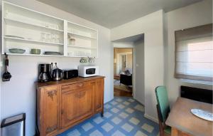 Beautiful Apartment In Saint-Dizier