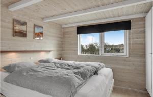 Awesome Home In Løkken With Wifi