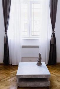 Lorena’s Apartment