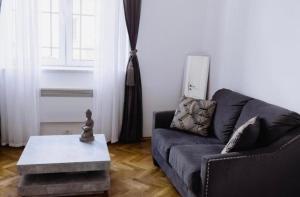 Lorena’s Apartment