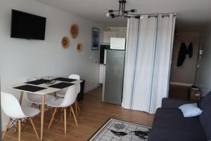 Appartements Studio Valras vue Port et Mer Wi-Fi gratuit : photos des chambres