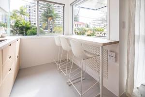 Freddies Pet-Friendly Apt Steps to Beach
