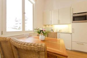 Villa Artemis, 01 Piräus