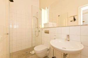 Villa Artemis, 01 Piräus