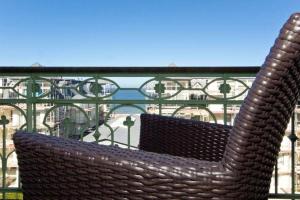 Villa Artemis, 10 Patras