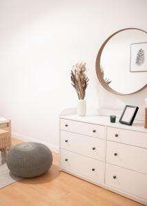 Scandi Custom 2-BDR Apartment