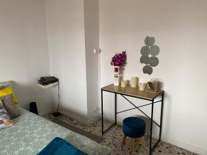 Appartements T3 lumineux dans un petit immeuble, : photos des chambres