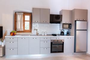 Paradisi Stone House