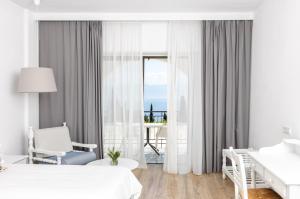 Sunrise Village Beach Hotel