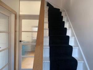 Oasis by Black Dove design