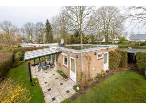 Holiday Home near Veerse Meer with Garden