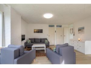 Holiday Home near Veerse Meer with Garden