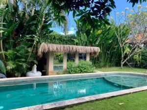 3-Bedroom Private Pool Villa, 800m to Beach
