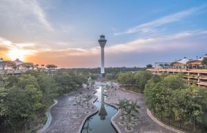 KLIA Nilai Sepang EHSAN RESIDENCE 8 PAX Air-Con Homestay
