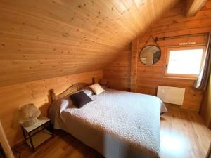 Chalets Chalet La Joue du Loup, 5 pieces, 10 personnes - FR-1-504-624 : photos des chambres