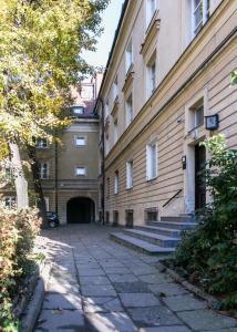 Modernist Suite in the Old Town