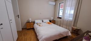 Sq Varnava apartment Athens