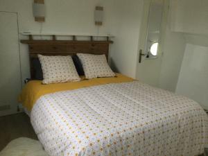 Bateaux-hotels Peniche GEMJO : Chambre Double avec Salle de Bains Privative