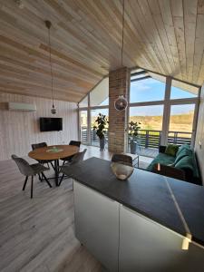 West Rest apartments