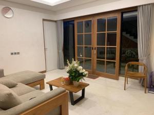 Agusta Lake View Bedugul