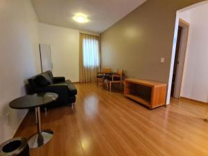 Wafeh Flats em San Diego Lourdes