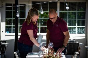 Hotels Logis du Champ De Mars : photos des chambres