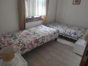 Andrea Airport Apartments