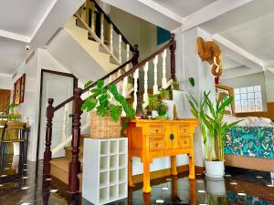 Comfy Boutique House