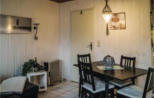 Two-Bedroom Holiday Home In Middelhagen