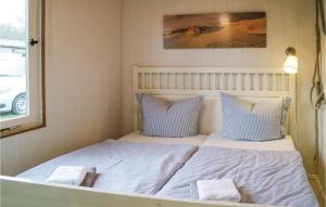 Two-Bedroom Holiday Home In Middelhagen