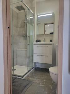 Appartements bien situe entre mer et montage : photos des chambres