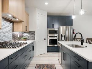 Lula Inez Game Paradise townhouse