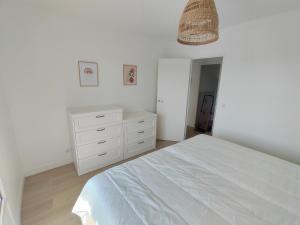 Appartements Ker Romain - Sea View - 3 bedrooms Appt : photos des chambres