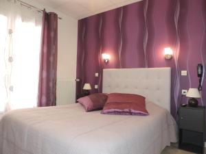 Hotels Hotel Le Chatelet logis : Chambre Double avec Terrasse - Non remboursable