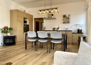 Chaleureux appartement entre lac et montagne - Neuvecelle