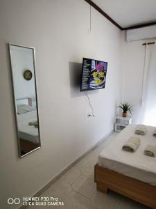 Vickys Apartment (5m from sea)