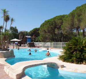 Campings Camping Oasis village : photos des chambres