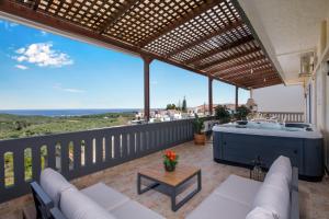 Marakas Winery Family House