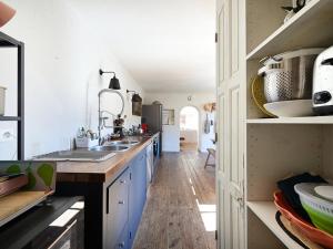 Maisons de vacances Maison Ars-en-Re, 5 pieces, 8 personnes - FR-1-434-106 : photos des chambres