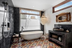 Villa Mimpi Seminyak by Alfred in Bali