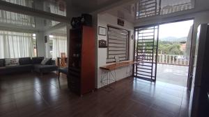 Apartamento Fresco con Terraza-tipo loft