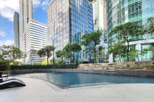 BGC Fresh & Cozy Studio near Burgos Circle with Fast Internet Connection