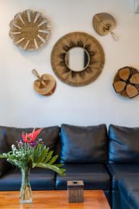 Vast 5bd Villa with Garden and Private Pool 250m to Beach