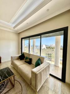 Lovely 3 Bedrooms Fully Equipped With Central Ac