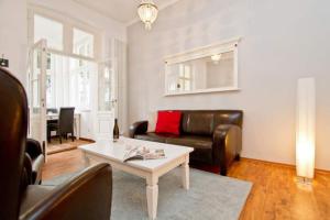 Villa Hartmann Drewitz App 01