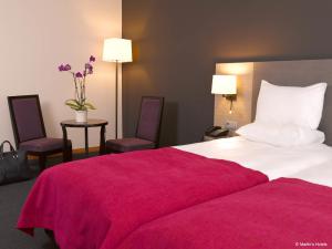 Comfort Double Room with Shower room in Martin's Brugge