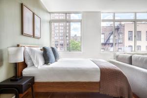 UES Studio w DM Elevator Gym nr Central Park NYC-920