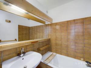 Appartements Studio Montvalezan-La Rosiere, 1 piece, 6 personnes - FR-1-398-502 : photos des chambres