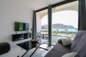 Seafront Playa del Cura apartment