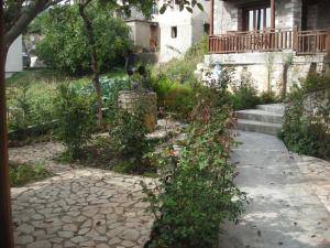 Theasis Guesthouse Korinthia Greece